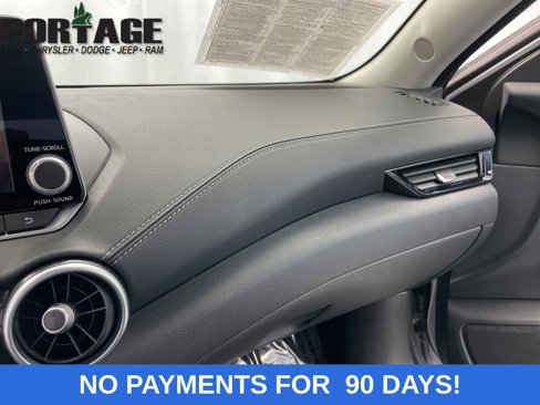 Used 2023 Nissan Sentra SV image 17