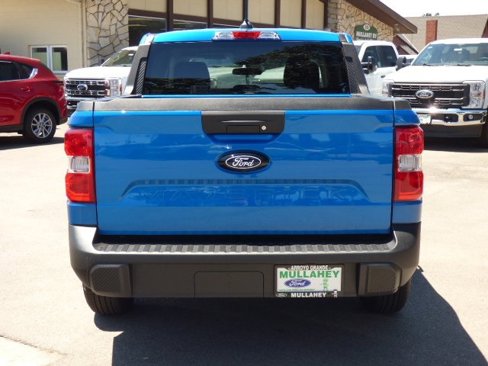 New 2025 Ford Maverick XL image 16