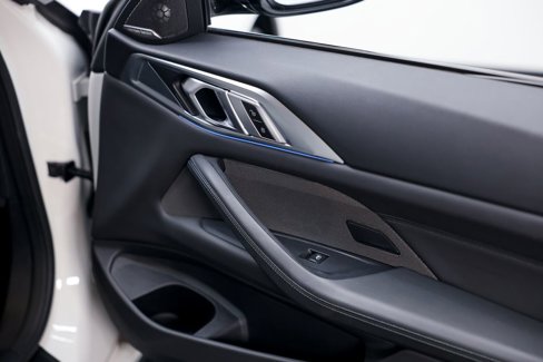 Used 2024 BMW M4 Competition image 35