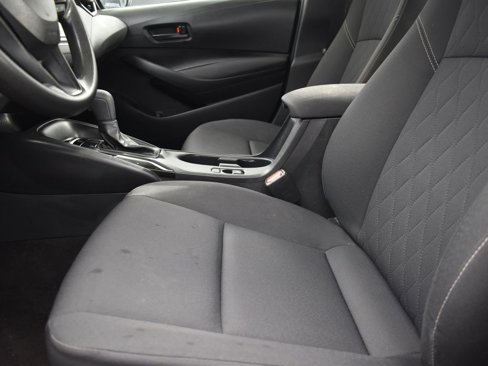 Used 2023 Toyota Corolla LE image 13