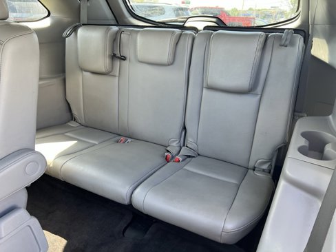 Used 2017 Toyota Highlander SE image 21
