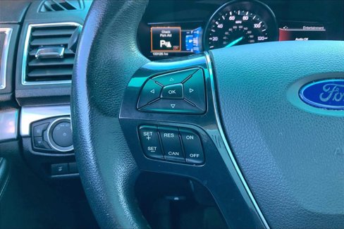 Used 2016 Ford Explorer Limited image 23