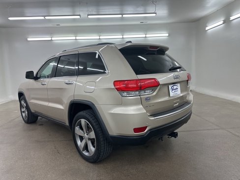 Used 2015 Jeep Grand Cherokee Limited w/ Luxury Group II image 8