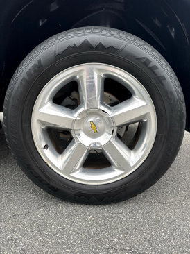 Used 2009 Chevrolet Suburban LTZ image 11