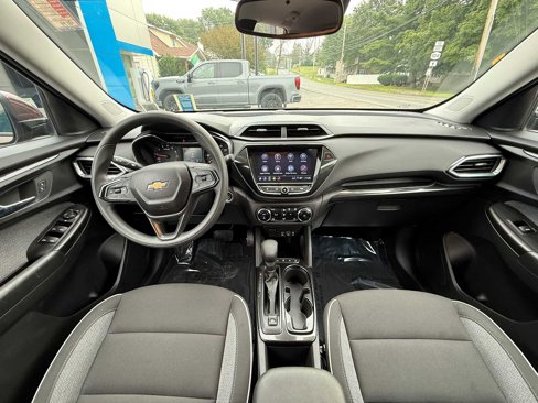 Used 2022 Chevrolet TrailBlazer LT w/ Convenience Package image 10