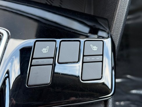 Used 2023 Kia Sportage EX image 22