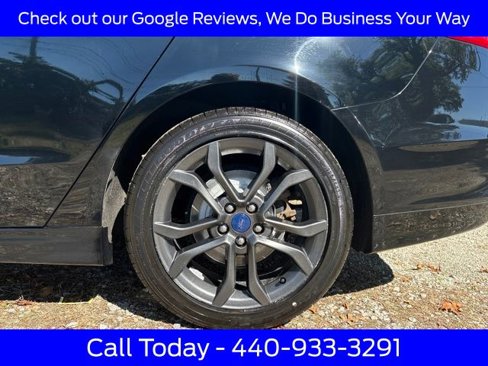 Certified 2018 Ford Fusion SE w/ Equipment Group 201A image 19