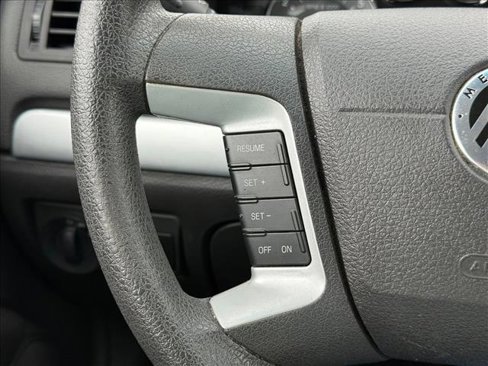 Used 2009 Mercury Milan image 11