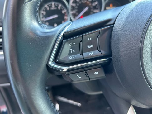 Used 2020 MAZDA CX-5 Touring image 17