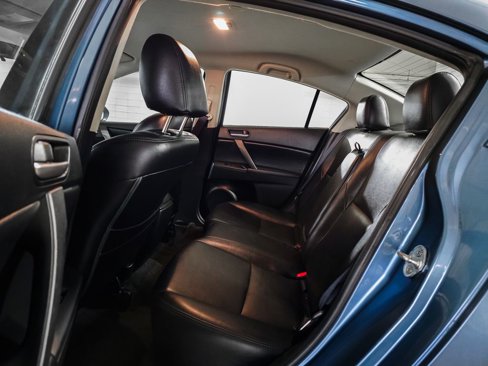 Used 2010 MAZDA MAZDA3 i Touring image 24