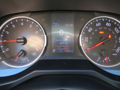 Used 2021 Toyota RAV4 XLE Premium image 20