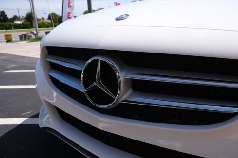 Used 2015 Mercedes-Benz C 300 Sedan image 11