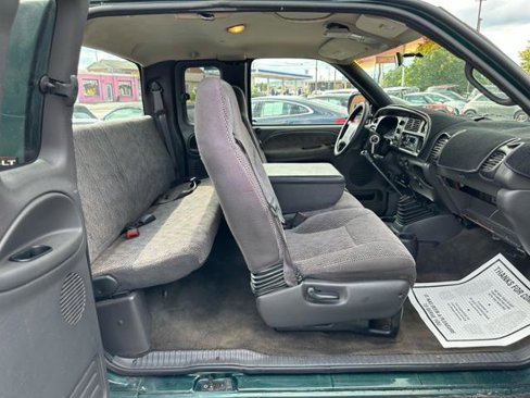 Used 1999 Dodge Ram 1500 Truck 2WD Quad Cab image 16