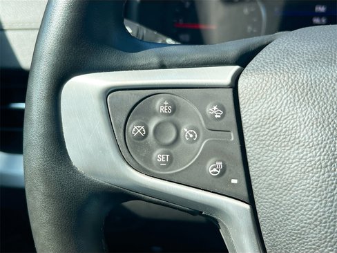 Used 2024 GMC Terrain SLT image 12