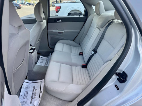 Used 2010 Volvo S40 2.4i image 11