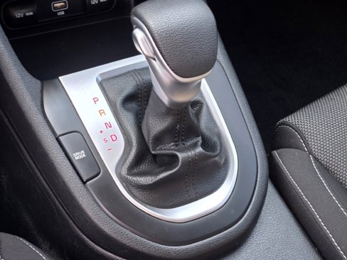 Used 2023 Kia Forte LX image 29