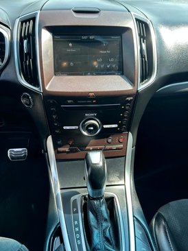 Used 2015 Ford Edge Sport w/ Equipment Group 401A image 15