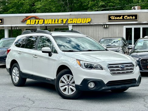Used 2015 Subaru Outback 2.5i Premium image 2