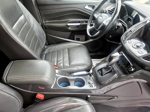 Used 2016 Ford Escape Titanium image 42