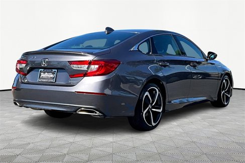 Used 2020 Honda Accord Sport image 2