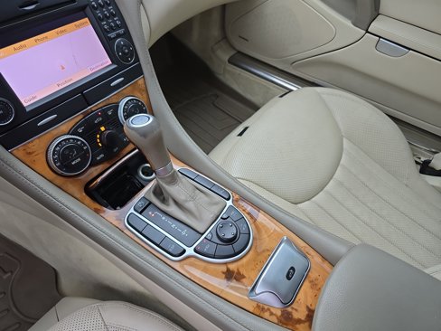 Used 2009 Mercedes-Benz SL 550 image 21