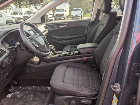 Used 2016 Ford Edge SE image 15
