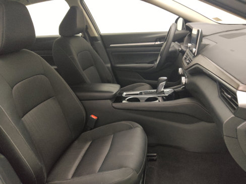 Used 2023 Nissan Altima 2.5 SV image 21