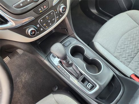 Used 2023 Chevrolet Equinox LT w/ Driver Convenience Package image 19