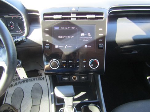 Used 2024 Hyundai Tucson SE image 26