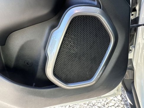 Used 2018 Jeep Renegade Limited w/ UConnect 8.4 Nav Group image 25