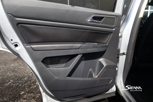 Used 2019 Volkswagen Atlas SE w/ Panoramic Sunroof Package image 16
