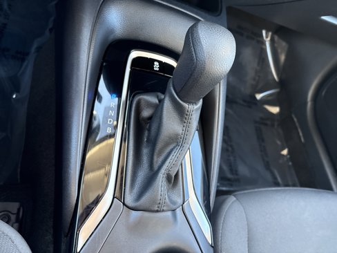 Used 2024 Toyota Corolla LE image 30