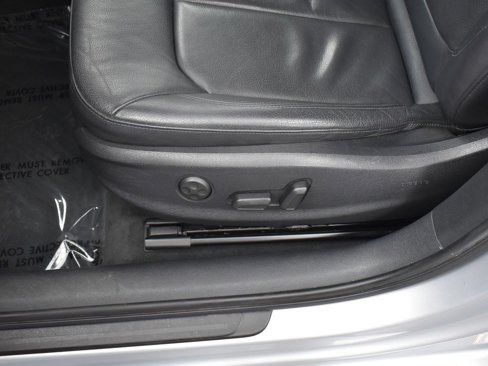 Used 2015 Audi A3 1.8T Premium w/ Cold Weather Package image 12
