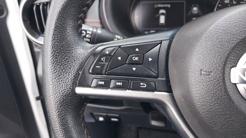 Used 2022 Nissan Kicks SR image 21