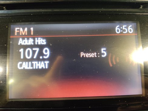 Used 2016 Nissan Rogue SV image 25