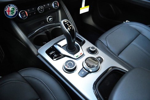 New 2025 Alfa Romeo Stelvio Sprint w/ Convenience Package image 19