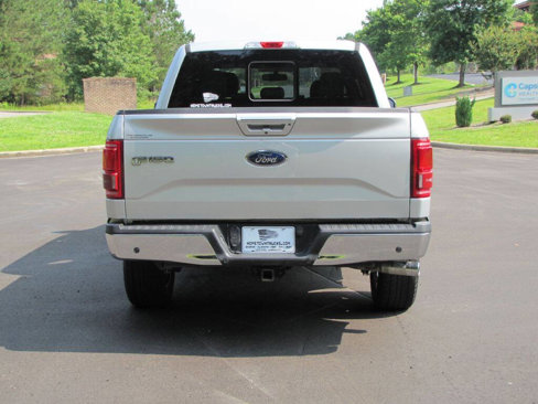 Used 2017 Ford F150 Lariat image 11