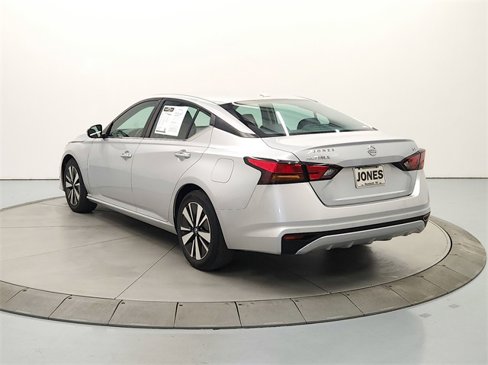 Used 2021 Nissan Altima 2.5 SV image 6