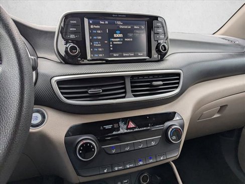 Used 2020 Hyundai Tucson Value w/ Cargo Package image 15