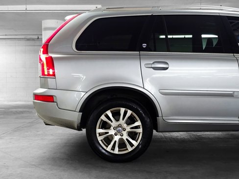 Used 2014 Volvo XC90 3.2 w/ Climate Package image 19