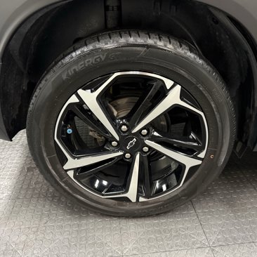 Used 2022 Chevrolet TrailBlazer RS w/ Sun and Liftgate Package image 10