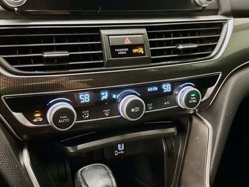 Used 2018 Honda Accord Sport image 24