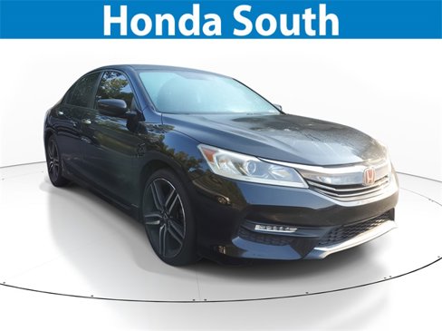 Used 2017 Honda Accord Sport image 1