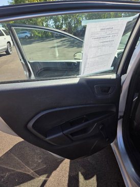 Used 2014 Ford Fiesta S image 9