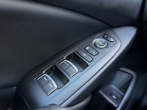 Used 2019 Honda Accord Sport image 21