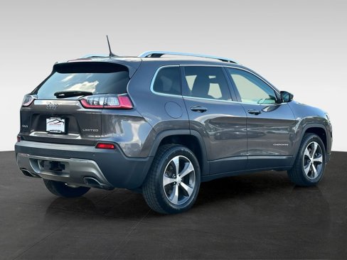 Used 2019 Jeep Cherokee Limited w/ Trailer Tow Group image 7