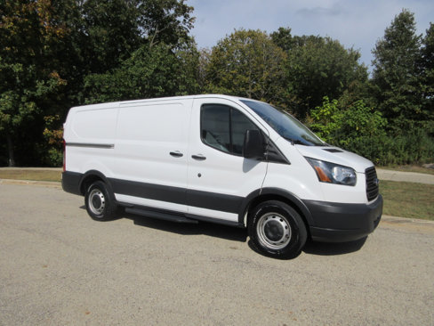 Used 2018 Ford Transit 150 130 Low Roof image 3