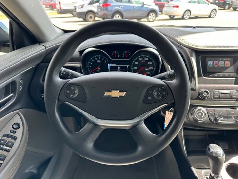 Used 2017 Chevrolet Impala LS image 18