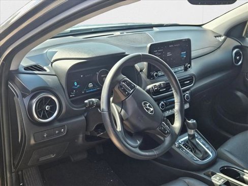 Used 2023 Hyundai Kona Limited w/ Cargo Package image 10