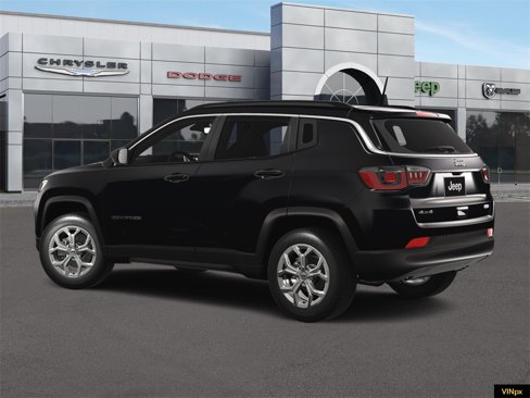 New 2025 Jeep Compass Latitude image 24